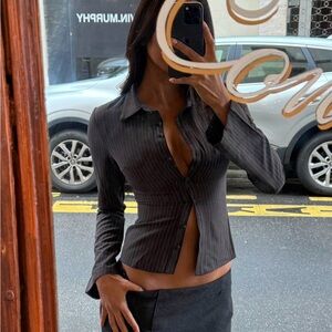 NWOT Princess Polly Shirt in Black Pinstripe Size 2